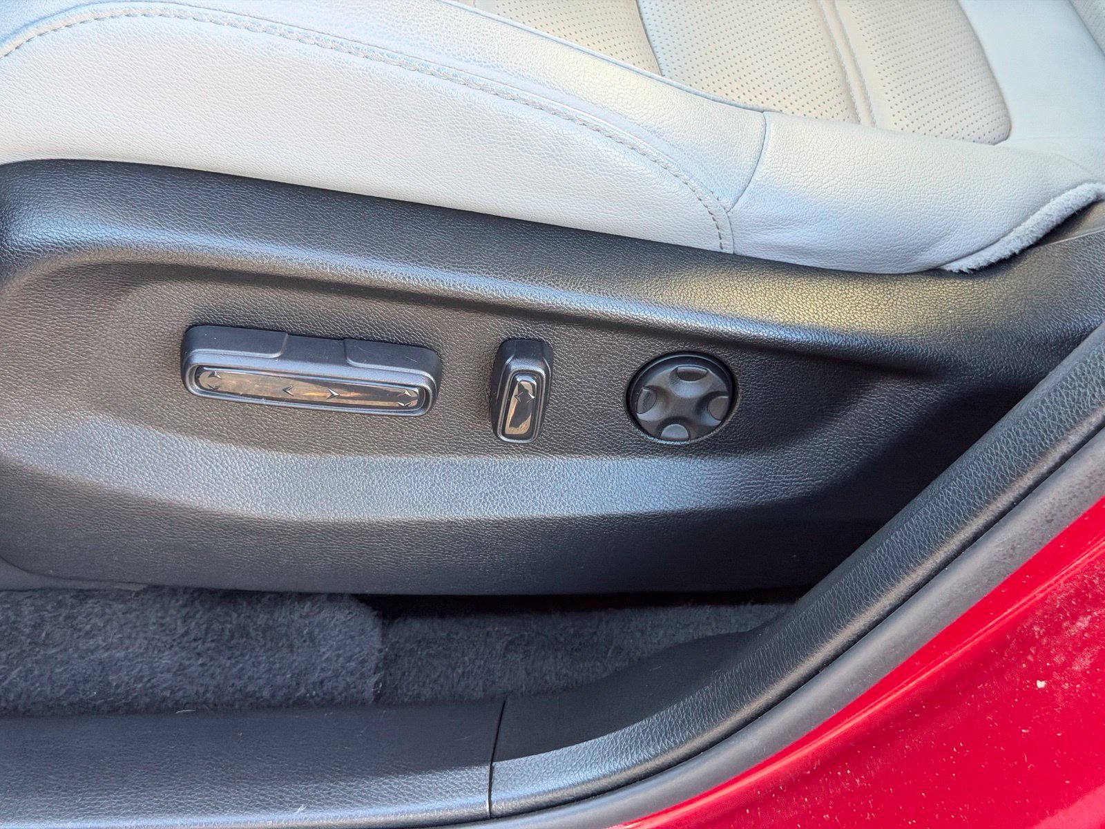 Used 2022 Honda CR-V EX-L image 16