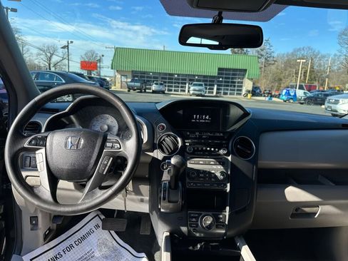 Used 2013 Honda Pilot Touring image 18