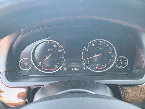 Used 2014 BMW 750Li xDrive image 28