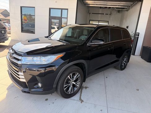 Used 2019 Toyota Highlander Plus image 3