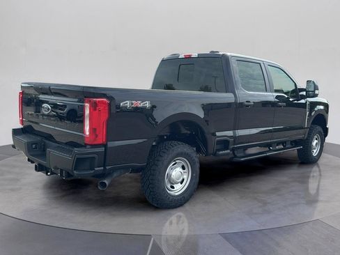 Used 2026 Ford F250 XL w/ XL Off-Road Package AWD/4WD image 5