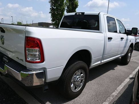 Used 2024 RAM 3500 Tradesman w/ Chrome Appearance Group AWD/4WD image 5
