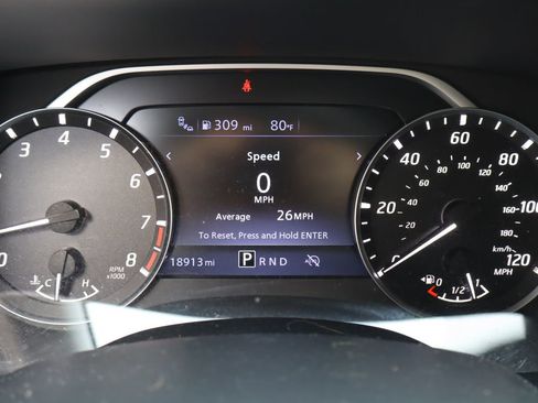 Used 2024 Nissan Frontier SV w/ SV Convenience Package RWD image 9