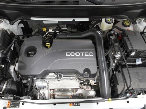 Certified 2022 Chevrolet Equinox LS image 20