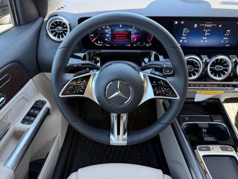 New 2026 Mercedes-Benz GLA 250 4MATIC image 14