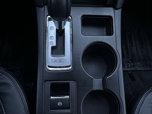 Used 2017 Subaru Legacy 2.5i Limited image 13