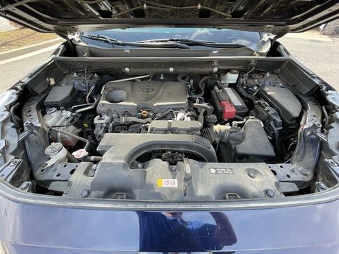 Used 2019 Toyota RAV4 XLE Premium w/ Advanced Technology Package image 33