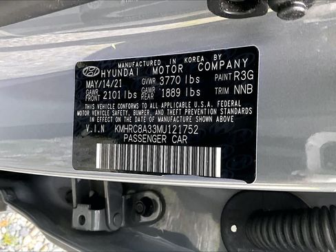 Used 2021 Hyundai Venue SEL w/ Premium Package FWD image 34