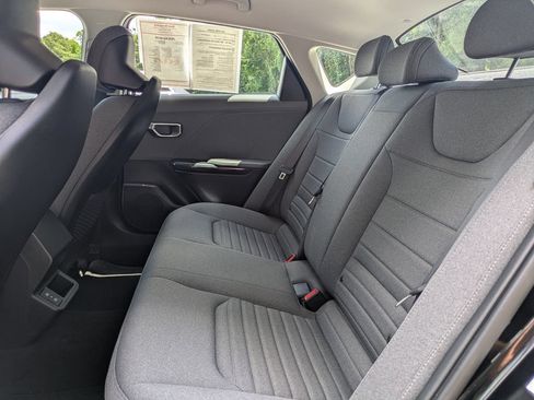 Used 2025 Kia K4 EX FWD image 13