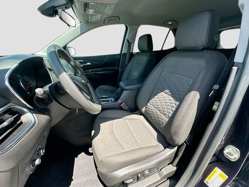 Used 2020 Chevrolet Equinox LT FWD image 19