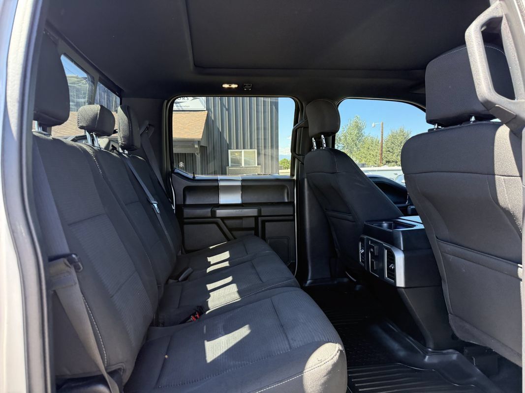 Used 2015 Ford F150 XLT w/ Equipment Group 302A Luxury AWD/4WD image 22