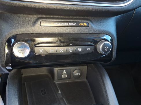 Used 2024 Ford Escape Platinum AWD/4WD image 11