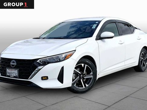 Used 2024 Nissan Sentra SV image 1