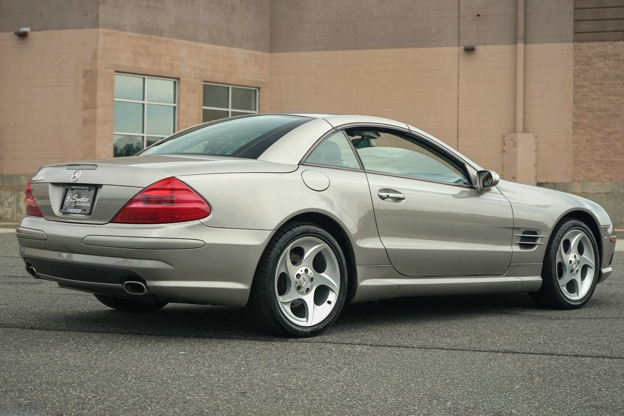 Used 2005 Mercedes-Benz SL 500 image 7