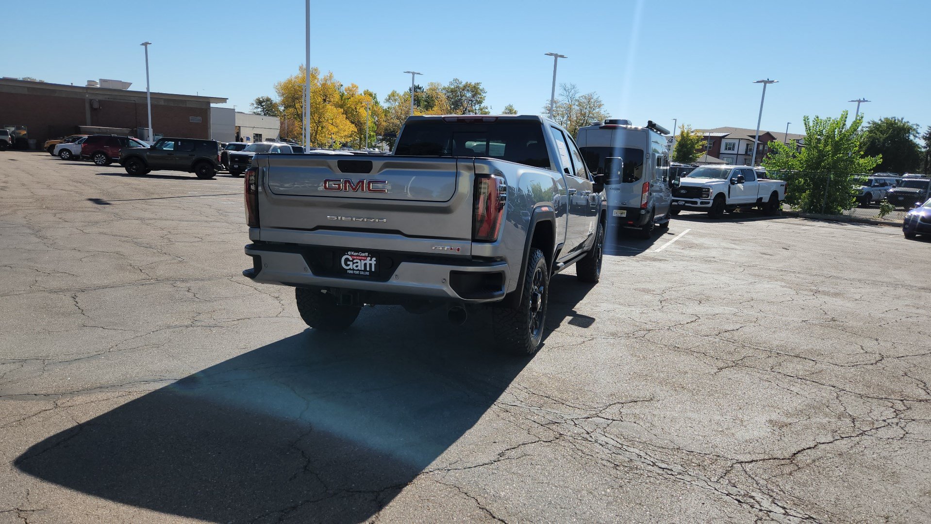 Used 2024 GMC Sierra 3500 AT4 w/ AT4 Premium Plus Package AWD/4WD image 11
