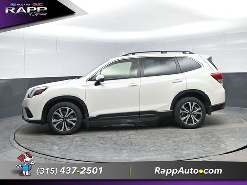 Used 2023 Subaru Forester Limited image 4