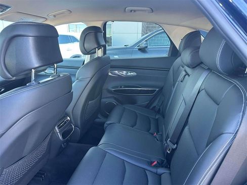 Used 2025 Genesis GV70 2.5T image 10