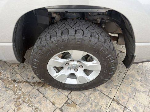 Used 2024 RAM 1500 Big Horn AWD/4WD image 10