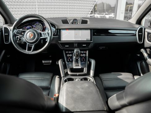Used 2019 Porsche Cayenne S AWD/4WD image 8