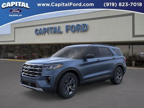 New 2026 Ford Explorer Active AWD/4WD image 1