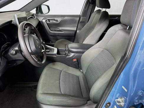 Used 2023 Toyota RAV4 SE AWD/4WD image 8