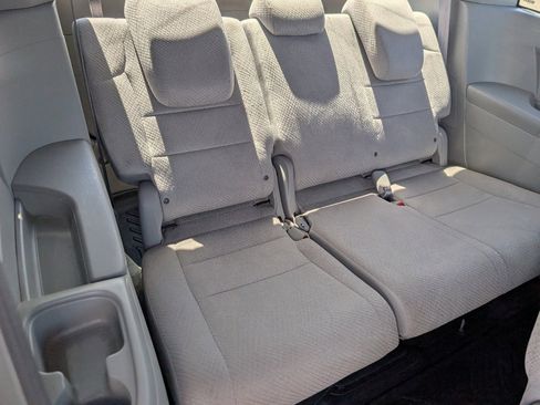 Used 2016 Honda Odyssey EX image 6