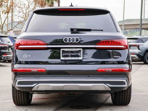 Used 2022 Audi Q7 Premium Plus w/ Premium Plus Package image 5