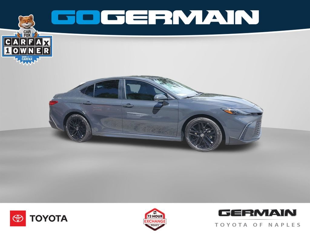 Used 2026 Toyota Camry SE FWD image 7