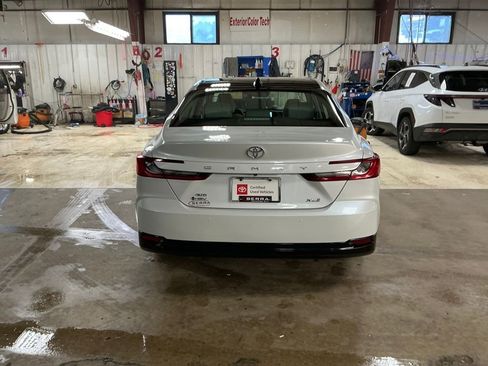 Used 2025 Toyota Camry XLE image 4