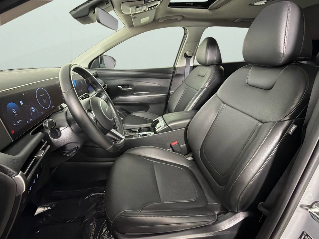 Used 2025 Hyundai Tucson SEL FWD image 17