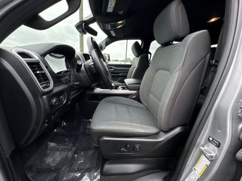 Used 2022 RAM 1500 Big Horn AWD/4WD image 11