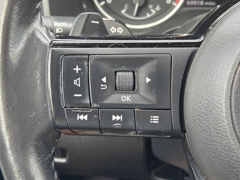 Used 2023 Nissan Rogue SV w/ SV Premium Package AWD/4WD image 32