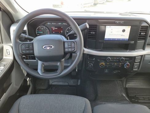 New 2025 Ford F250 XL w/ FX4 Off-Road Package image 8
