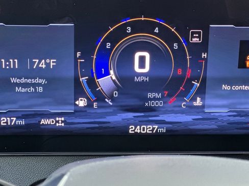 Used 2024 Chevrolet Traverse Z71 image 32