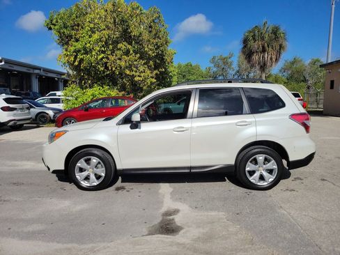 Used 2015 Subaru Forester 2.5i Premium w/ Popular Package #2 AWD/4WD image 2