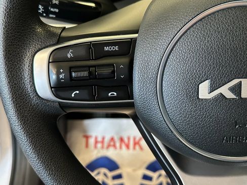 Used 2022 Kia K5 LXS image 10