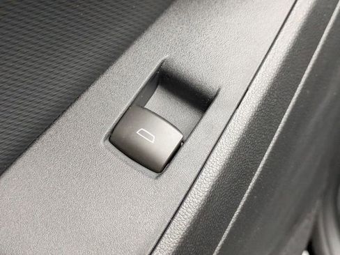New 2026 Chevrolet Equinox LT w/ Safety and Technology Package FWD image 25