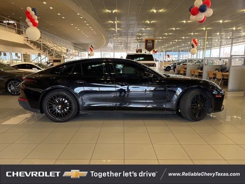 Used 2024 Porsche Panamera 4 image 9