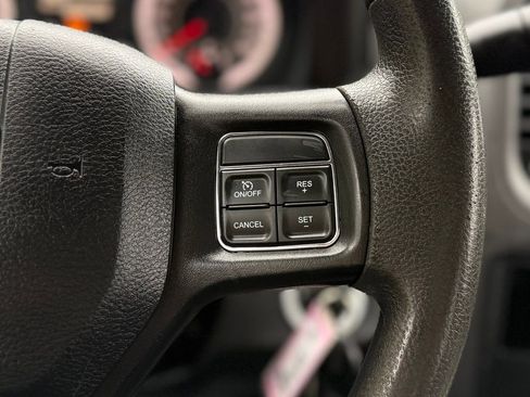 Used 2018 RAM 3500 Tradesman w/ Chrome Appearance Group image 8