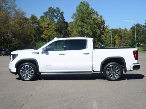 Used 2023 GMC Sierra 1500 Denali w/ Denali Reserve Package image 24