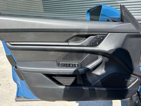 Used 2025 Porsche Taycan 4S image 18