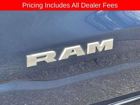 Used 2019 RAM 1500 Laramie AWD/4WD image 11