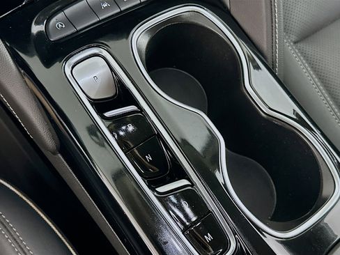 Used 2023 Buick Envision Essence FWD image 25