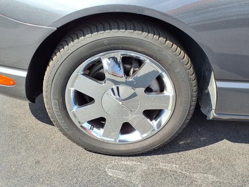 Used 2003 Ford Thunderbird RWD image 9