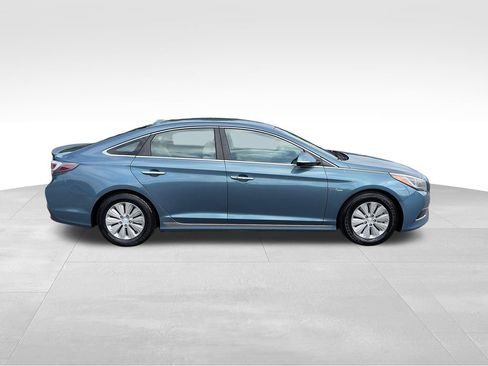 Used 2016 Hyundai Sonata SE FWD image 6