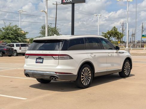 Used 2020 Lincoln Aviator Reserve w/ Equipment Group 201A image 5