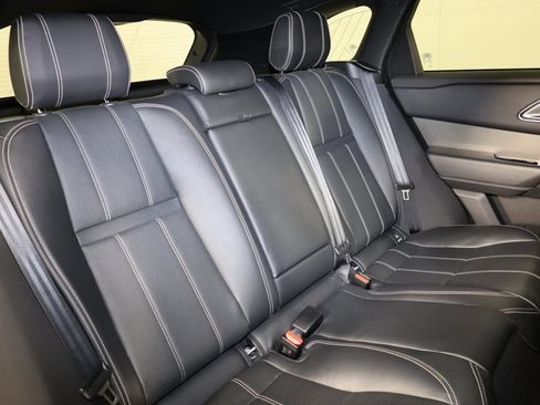 Used 2019 Land Rover Range Rover Velar S image 33