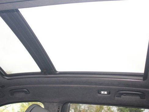 Used 2025 BMW X7 xDrive40i w/ Executive Package image 27