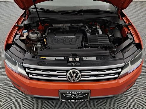Used 2018 Volkswagen Tiguan SEL w/ 3rd Row Seat Package AWD/4WD image 27