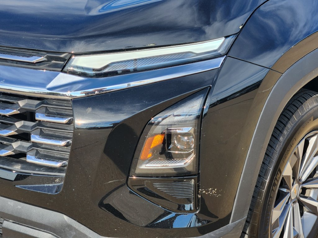 Used 2026 Chevrolet Equinox LT AWD/4WD image 10